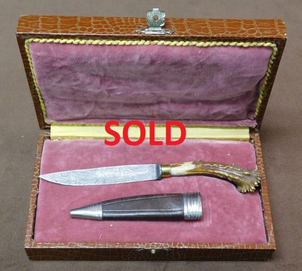 Cased Miniature Hunting Knife (Jagdemesser) (#29825)